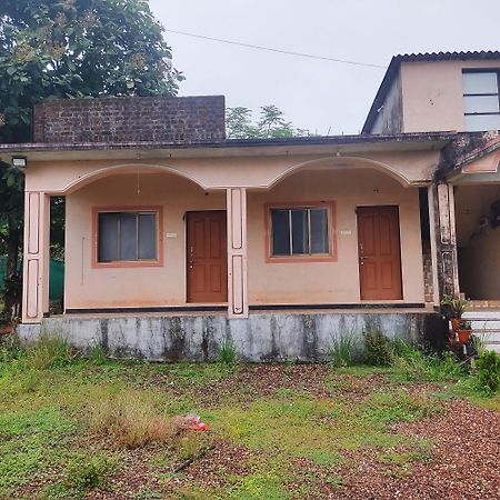 Konkan Kinara Holyday Home Stay Vihour Exterior photo