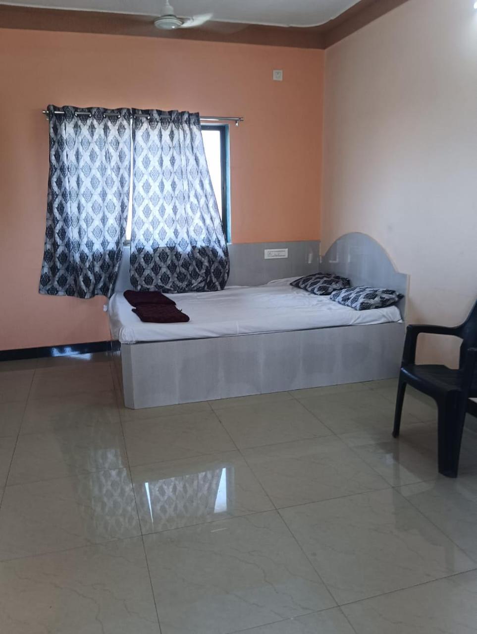 Konkan Kinara Holyday Home Stay Vihour Exterior photo
